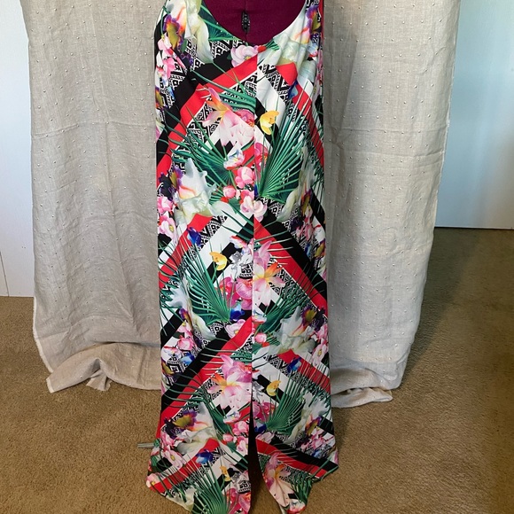 Tropical Multi-Color Maxi Dress - Picture 5 of 5